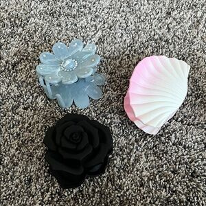 Floral and Shell Hair Clips Set